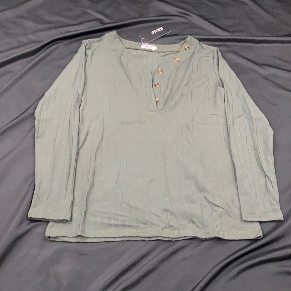 Women’s Long sleeve cardigan top olive green